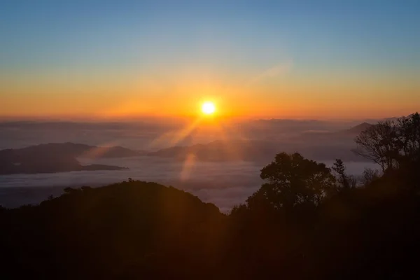 Mountain Mist in sunrise. — Stock Photo, Image