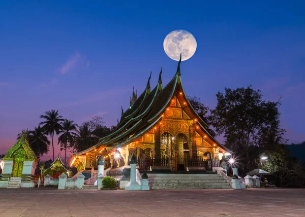 Xieng Thong Temple landmark of Luang Phra bang, Laos — стоковое фото