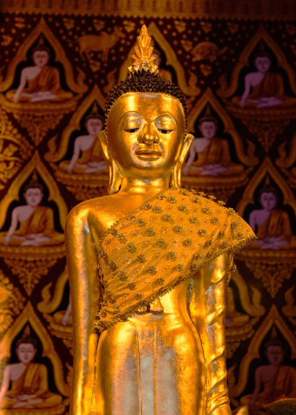 Statue de bouddha doré — Photo