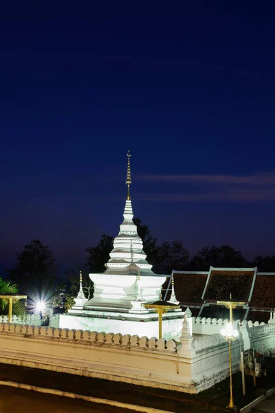 Beautiful white Pagoda in twilight time. — Stock Photo, Image