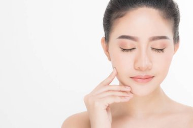 Stüdyo güzeli kadınlar.