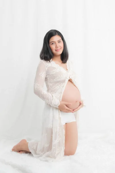 Studio Mode Porträt Schwangere Glückliche Frau Schwangere Junge Mutter Porträtiert — Stockfoto