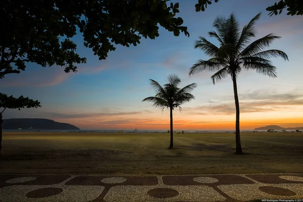 Tramonto sulla spiaggia di Santos — Foto Stock