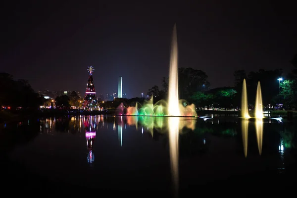 Ibirapuera Fountain, Sao Paulo, Brazil. — 图库照片