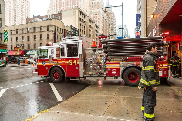 FDNY motor 54 — Stok fotoğraf