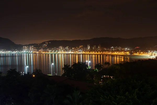 Vista Notturna Della Spiaggia Enseada Guaruja San Paolo Brasile — Foto Stock