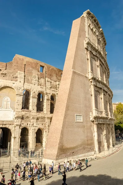 El Coliseo de Roma — Foto de Stock