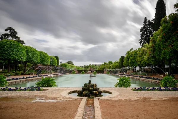 Giardino alcazar a cordoba — Foto Stock