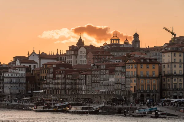 Oporto o zachodzie słońca — Zdjęcie stockowe