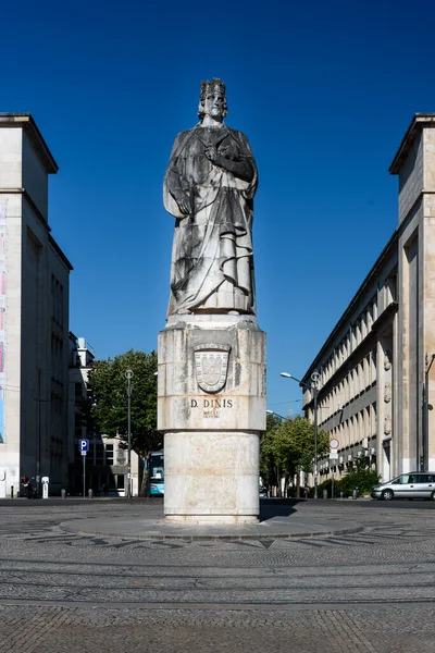 Estatua Del Fundador Universidad Coimbra — Foto de Stock