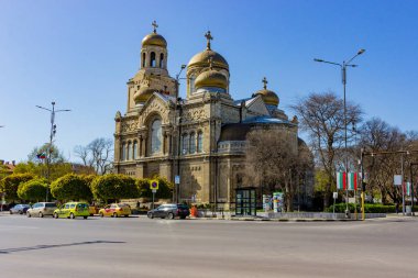 Varna, Bulgaristan, 26 Nisan 2017: Varsayım Katedrali
