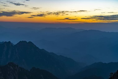 Huangshan Dağı, Çin 'in güzel manzarası.