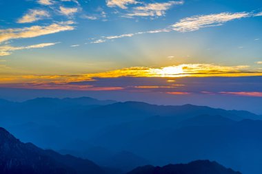 Huangshan Dağı, Çin 'in güzel manzarası.