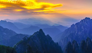 Huangshan Dağı, Çin 'in güzel manzarası.