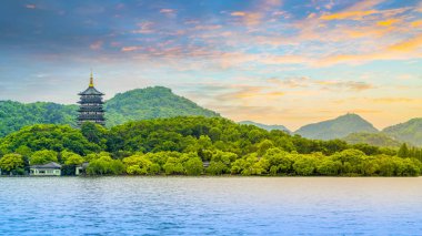 Hangzhou 'nun güzel manzarası, Batı Gölü
