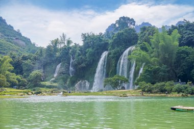 Manzaranın şelalesi