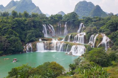 Çin, Asya 'da şelale manzarası