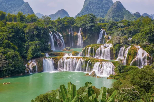 Landschaft Mit Wasserfall China Asien — Stockfoto