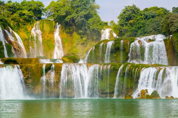 Ландшафт Водоспадом Китаї Азія — стокове фото