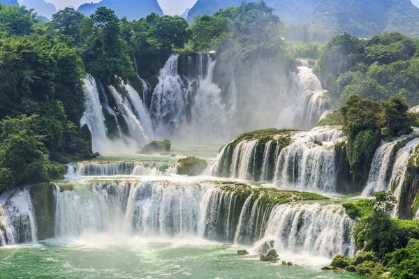 Pemandangan Air Terjun Cina Asia — Stok Foto