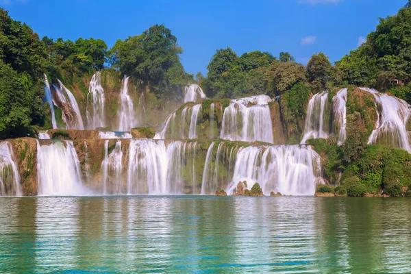 Wasserfalllandschaft China Asien — Stockfoto