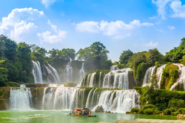 Cascata Paesaggio Paesaggio — Foto Stock