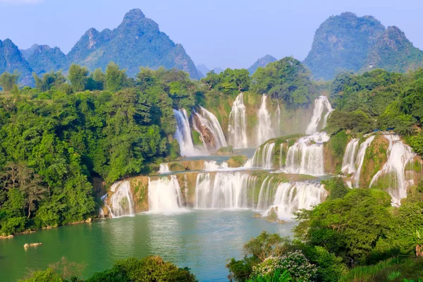 Cachoeira Paisagem — Fotografia de Stock