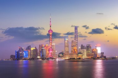 Shanghai şehir gece manzarası