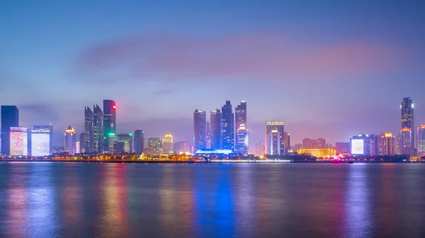 Qingdao Scenario Città Vista Notturna — Foto Stock