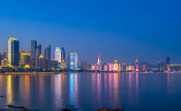 Skyline Stadsarkitektoniska Landskap Qingdao — Stockfoto