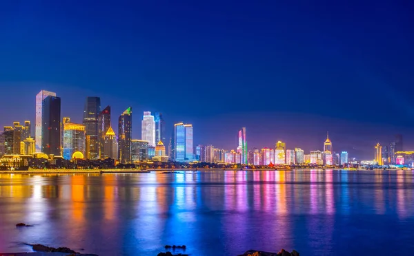 Skyline Stadsarkitektoniska Landskap Qingdao — Stockfoto