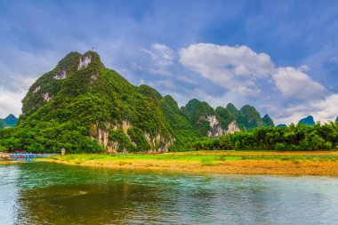 Yangshuo Xingping Lijiang Nehri Doğal Manzara