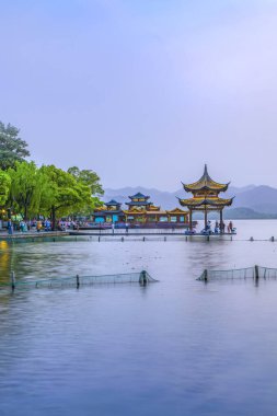 Çin, Asya 'daki Batı Gölü Pavyonu