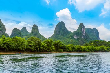 Yangshuo Xingping Lijiang Nehri Doğal Manzara