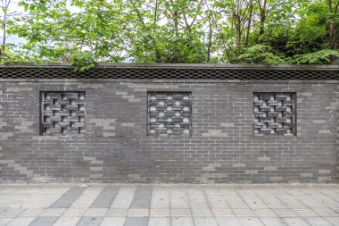 Çin, Asya 'da Çin tarzı duvar örüyorlar.