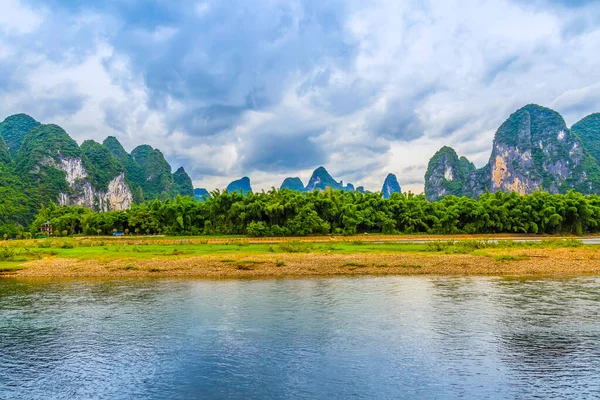 Yangshuo Xingping Lijiang Rivier Natuur Landschap — Stockfoto