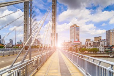 Çin 'deki Şehir Köprüsü Mimarisi