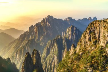 Huangshan Dağı 'nda gün doğumu, Çin