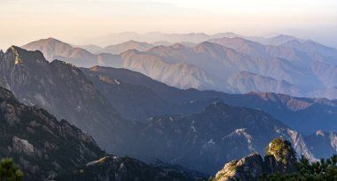 Huangshan Dağı 'nda gün doğumu, Çin