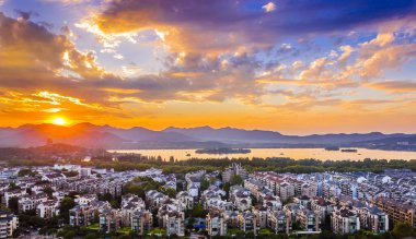 Hangzhou Batı Gölü Günbatımı