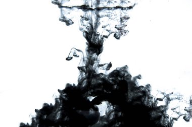 Beyaz arkaplanda mürekkep