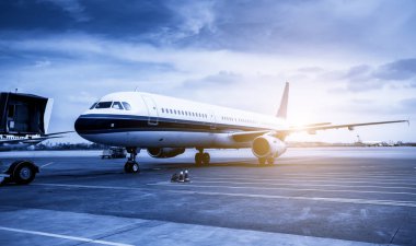 Çin, Asya 'daki havaalanı önlüğü.