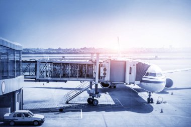 Havaalanı önlüğü biniş kapısı