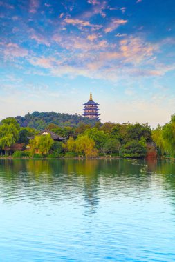 Hangzhou Batı Gölü Güzel manzara