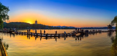 Hangzhou 'nun güzel manzarası, Batı Gölü
