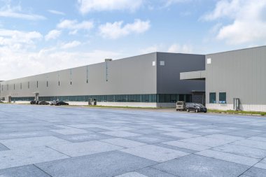 Modern fabrika binaları ve depoları