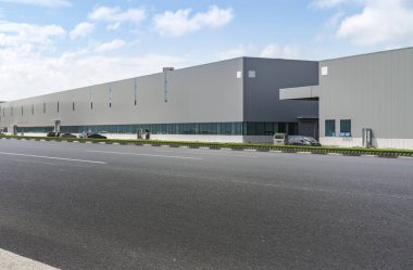 Modern fabrika binaları ve depoları