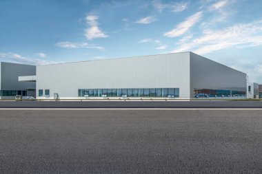 Modern fabrika binaları ve depoları
