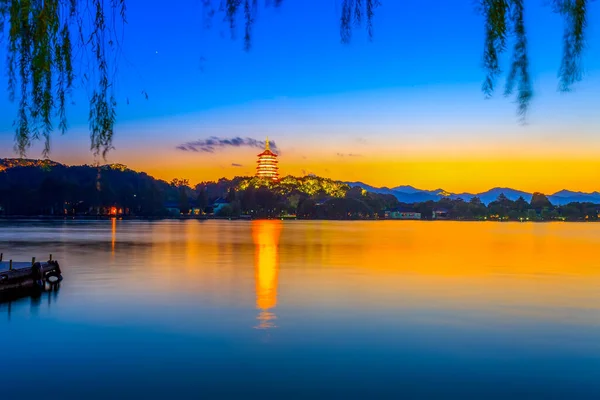 웨스트 레이크 항저우의 아름다운 — 스톡 사진