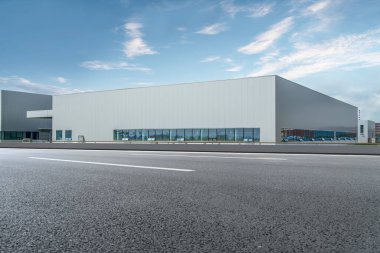 Modern fabrika binaları ve depoları